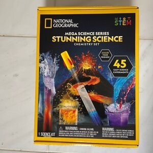 National Geographic Stunning Science Chemistry Set